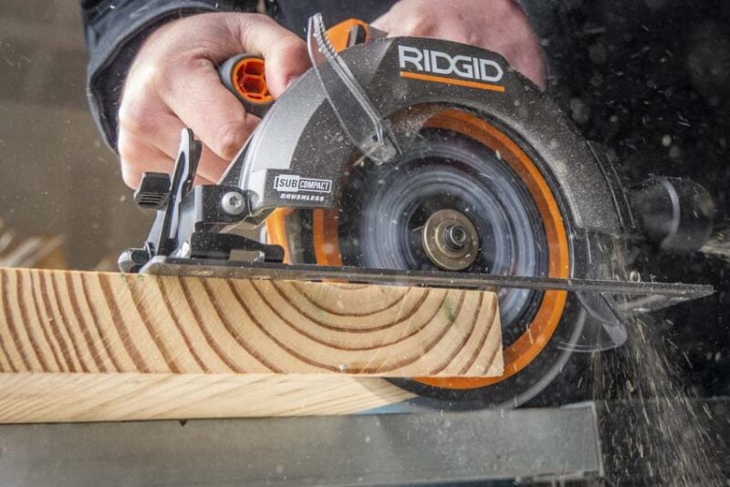 DeWalt Sub-Compact Circular Saw - Tools In Action - Power Tool Reviews