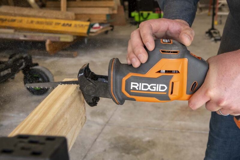 Ridgid 18V SubCompact One-Hand Reciprocating Saw Review