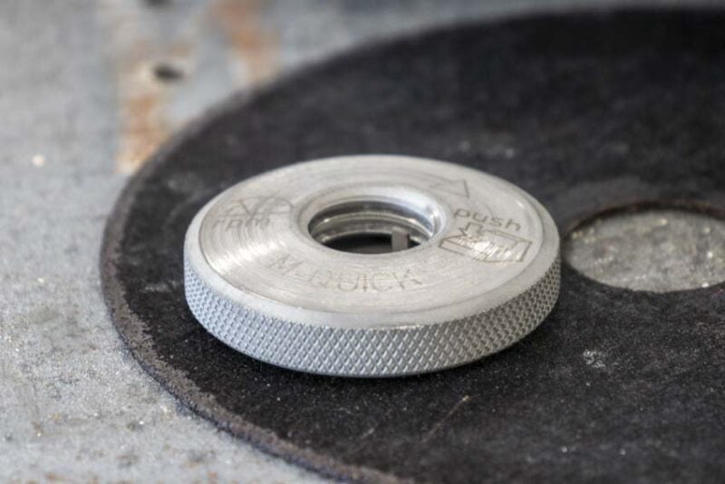 Tool-Free Flange Nut