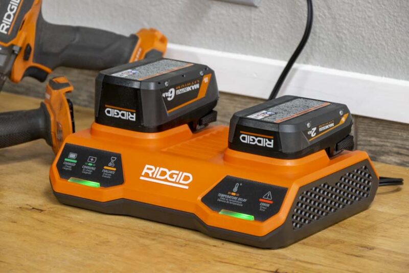 Ridgid 18V Dual-Port Simultaneous Battery Charger Review