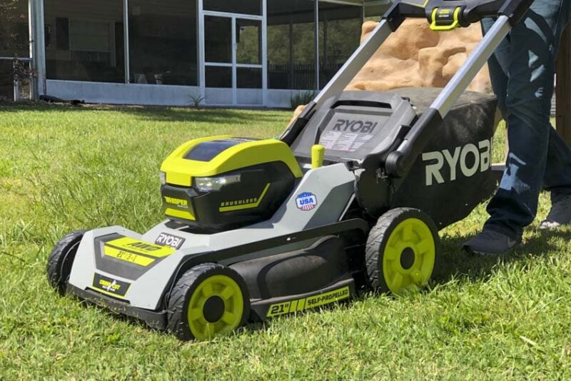 Best battery powered lawn discount mower consumer reports