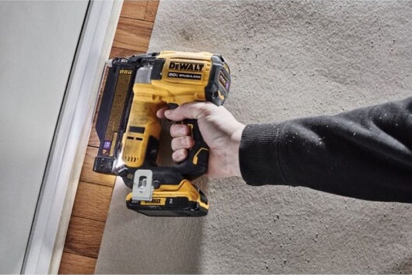 DeWalt Atomic 20V Cordless Pin Nailer DCN623 Pro Tool Reviews