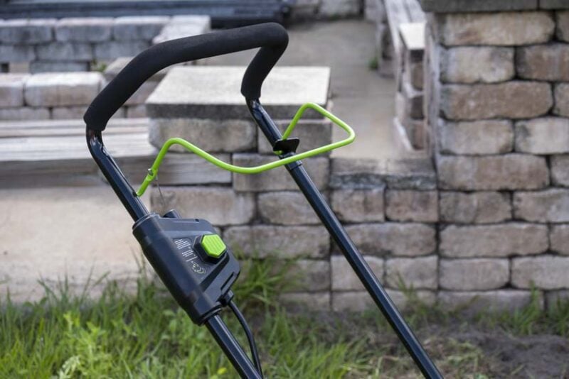 Greenworks 60V Battery-Powered 8-Inch Cultivator Review