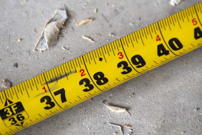 How to use a measuring tape: 5 steps for accurate readings