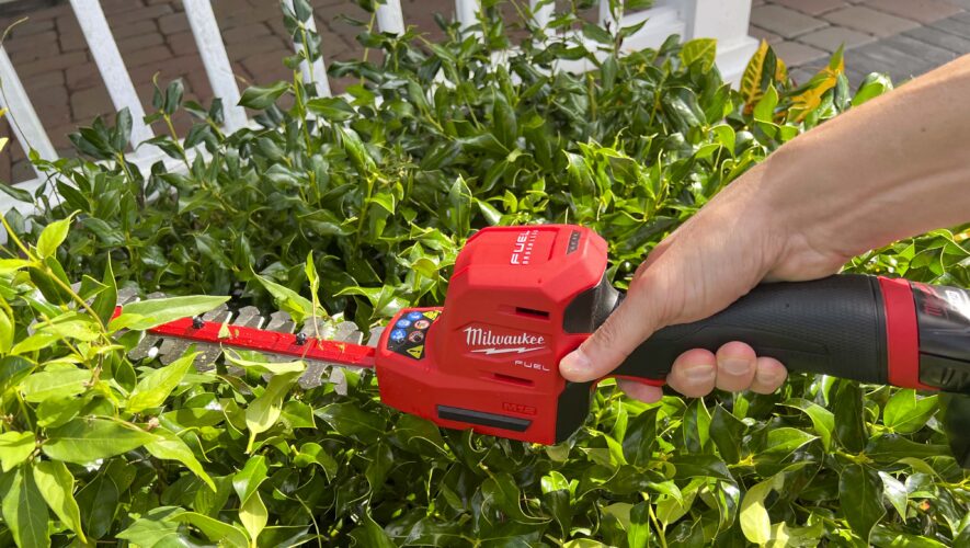 Milwaukee M12 Fuel Compact Hedge Trimmer Review