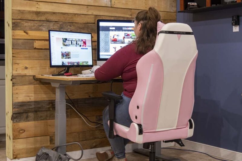 Vertagear PL1000 Pink Hero Gaming Chair