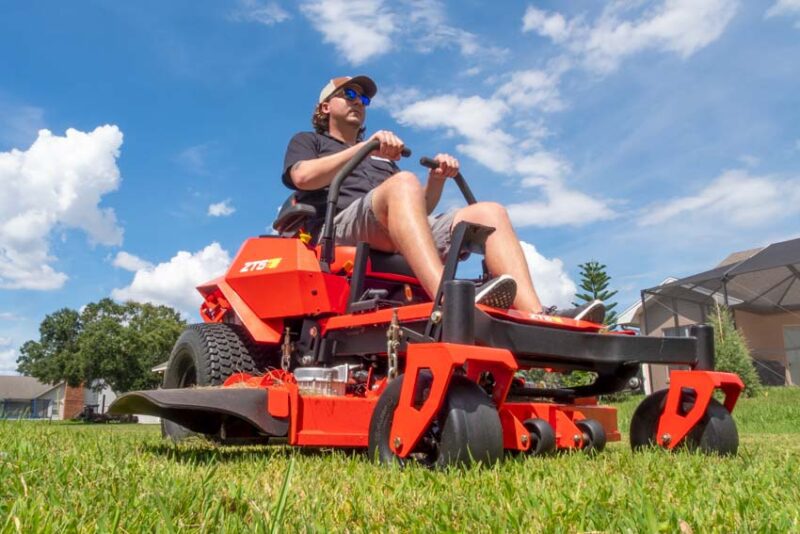 DR Power Battery-Powered Zero-Turn Lawn Mower Review