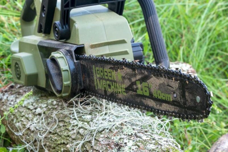 Green Machine 62V Battery-Powered 16-Inch Chainsaw Review