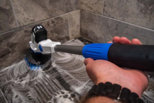 HART 20V Cordless Telescoping Scrubber Review - Pro Tool Reviews