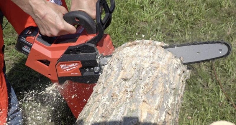 Milwaukee M18 Fuel Top Handle Chainsaw