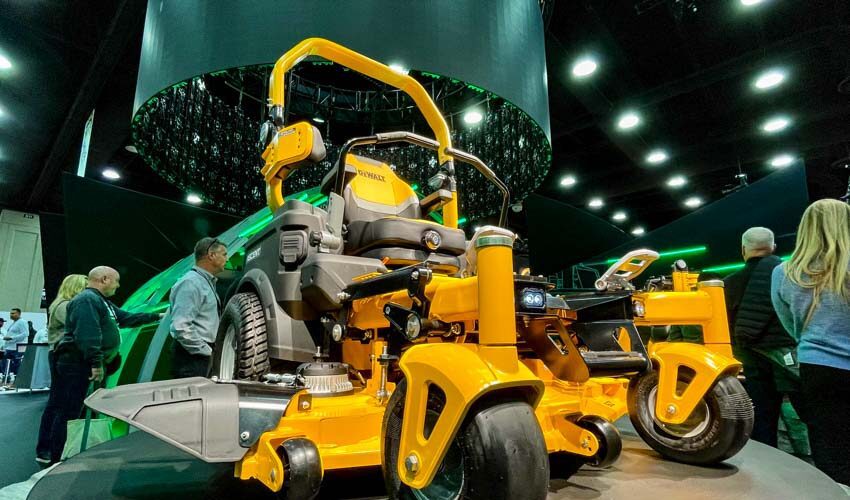 DeWalt Prototype Lawn Mower Catches Fire At Equip Expo 2022