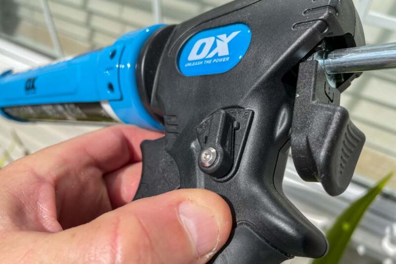 OX Tools Pro Dual Thrust Caulking Gun