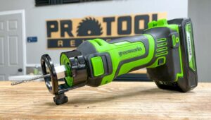 Greenworks 24V Cordless Speed Saw Cut-Out Tool Review