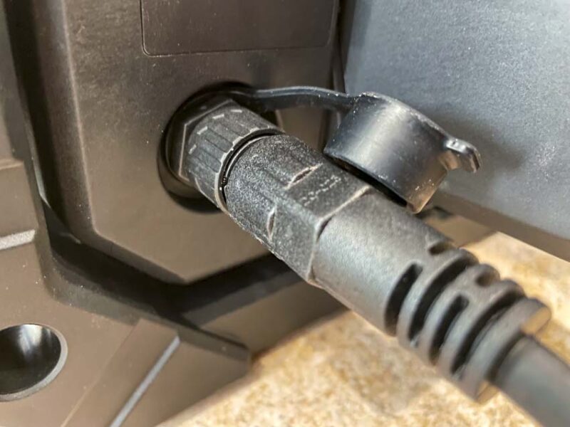 AC cord connection