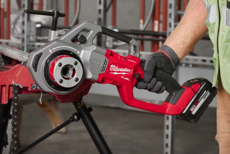 Milwaukee M18 Fuel Compact Pipe Threader Review