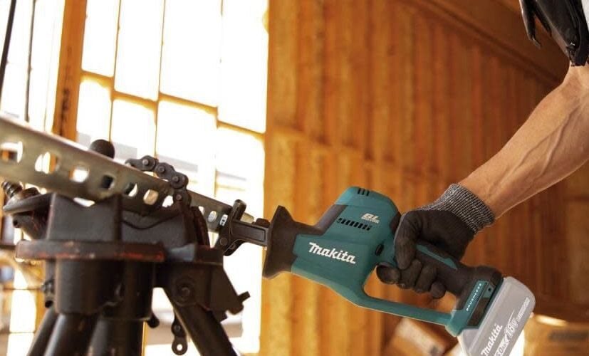 Makita 18V LXT Reciprocating Saw