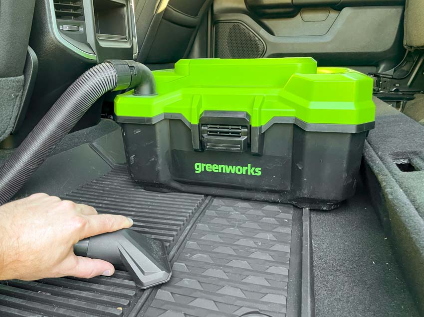 Greenworks 24V 3-Gallon Cordless Wet Dry Vacuum Review