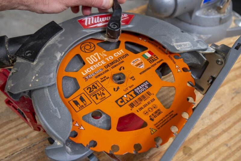 How to Change a Circular Saw Blade