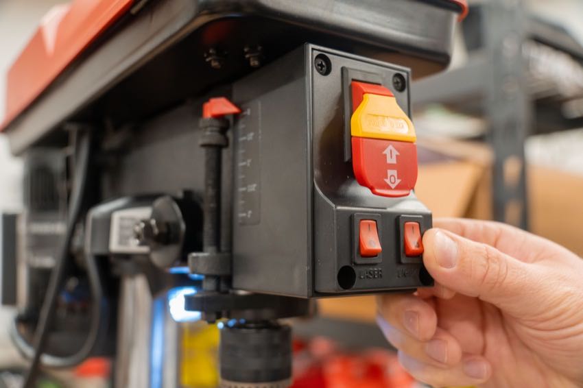 Skil 6.2 Amp 10Inch Drill Press Review DP950500 PTR