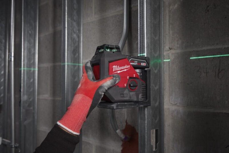 Milwaukee M12 Single Plane Laser