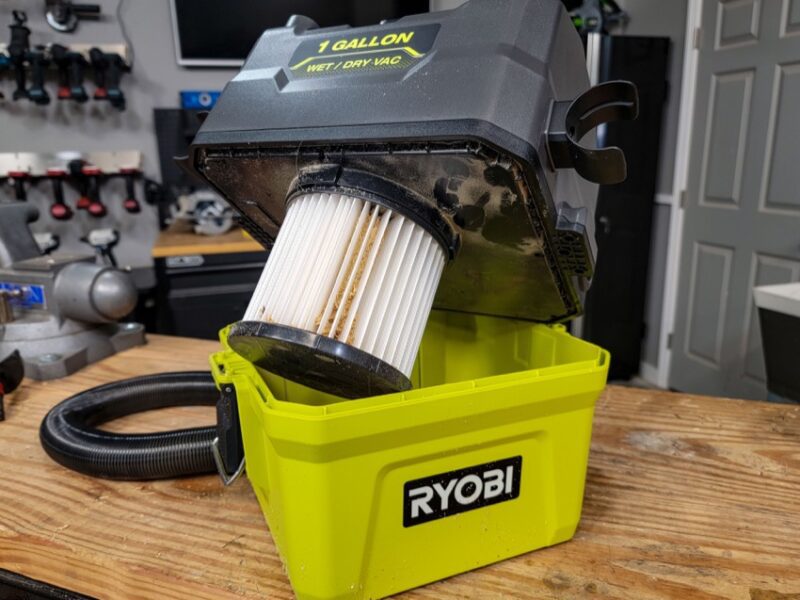 Ryobi 1-Gallon Wet Dry Vacuum