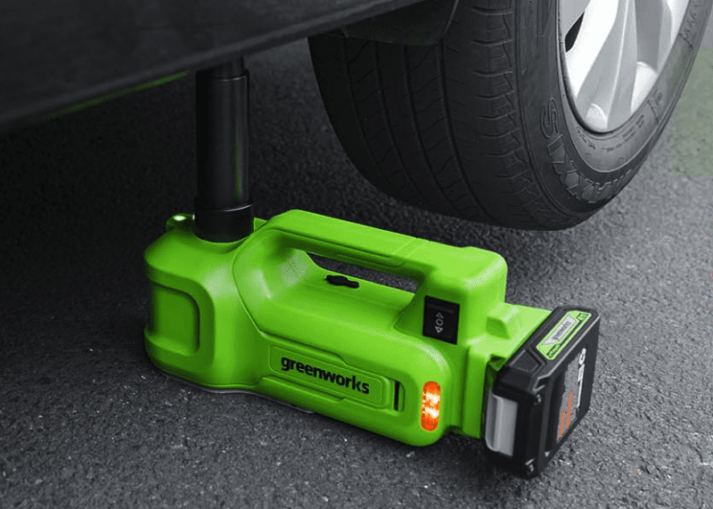 Greenworks Car Jack