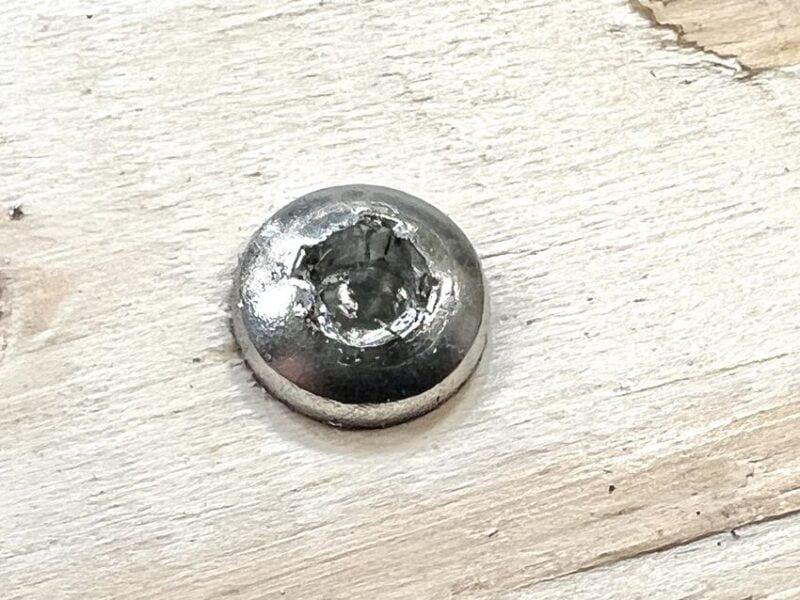 Unscrewing a stripped screw deals