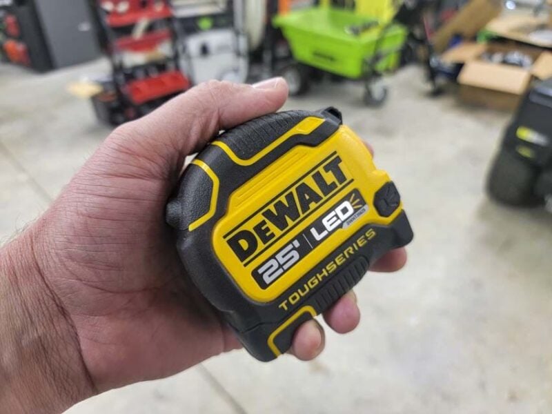 DeWalt Lighted Tape Measure