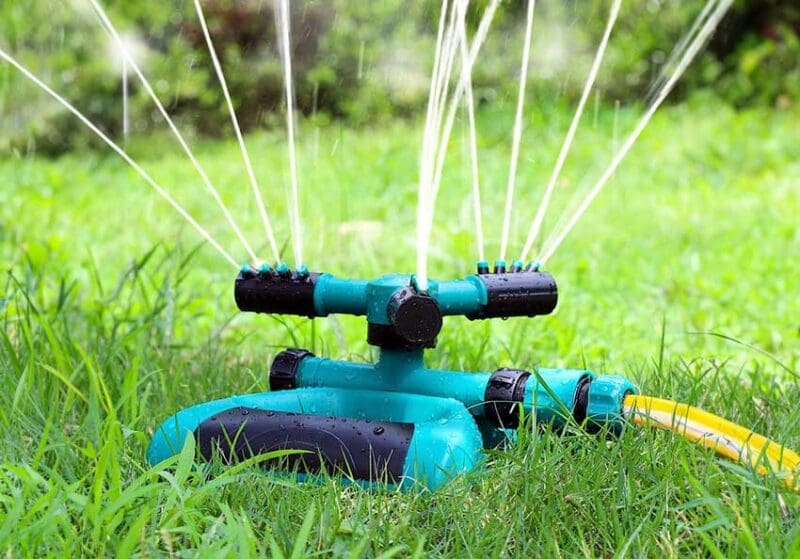GrowGreen Rotating Lawn Sprinkler