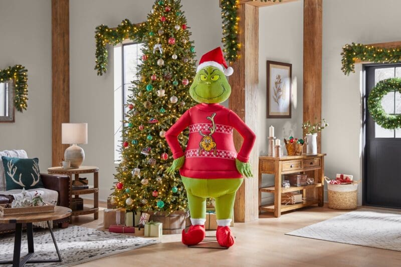 https://www.protoolreviews.com/wp-content/uploads/2023/08/6_FT_ANIMATED_GRINCH_50-800x533.jpg