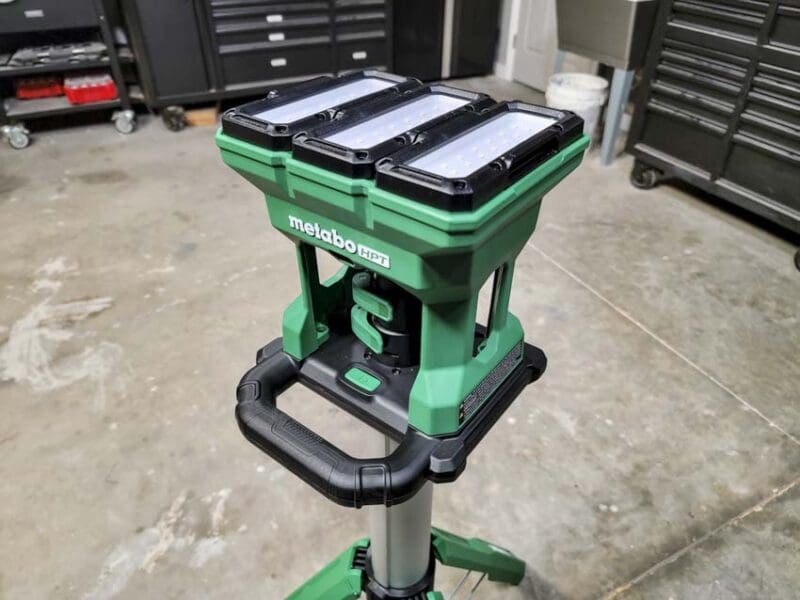 Metabo HPT Tripod Light