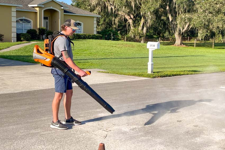 Pellenc Airions Battery-Powered Backpack Blower Review