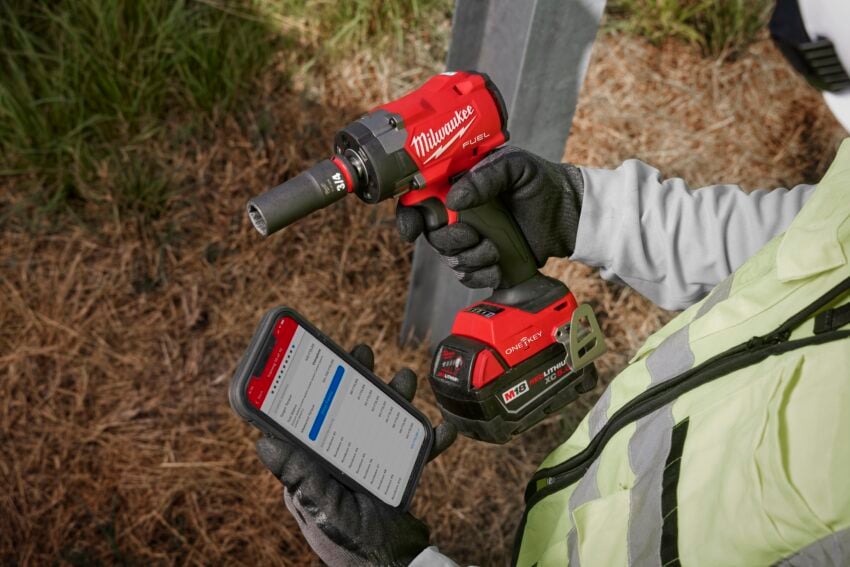 NEW Milwaukee M18 FUEL Impact Driver and Hammer Drill Driver with ONE-KEY 