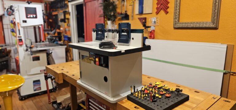 How to Use a Router Table - Ultimate DIY Guide - Pro Tool Reviews