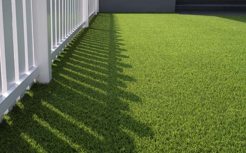 pros and cons of artificial turf