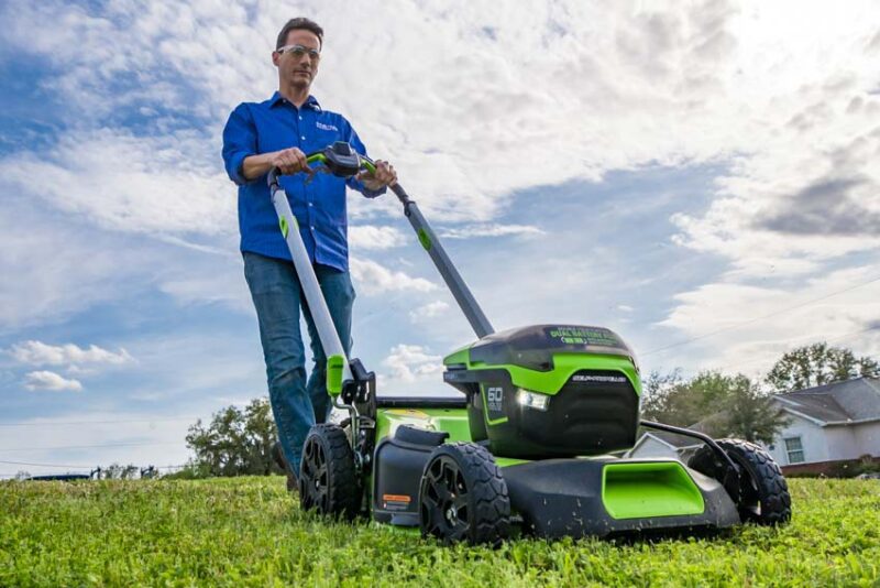 Best Greenworks 60V Self-Propelled Lawn Mower

21-Inch 2531702