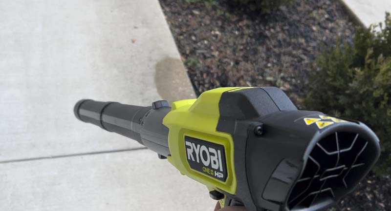 ryobi compact leaf blower overall performance