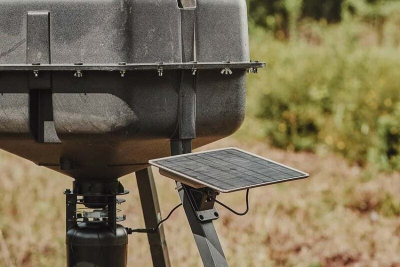 Moultrie Mobile Universal Solar Power Pack on Feeder