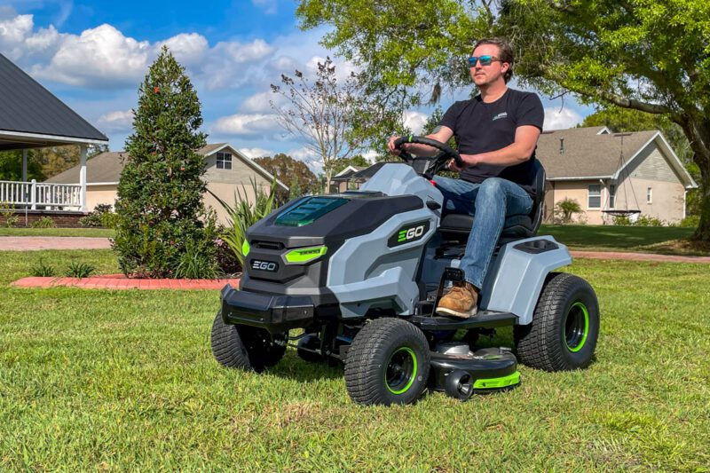 best ego riding lawn mowers

TR4204 56V Lawn Tractor