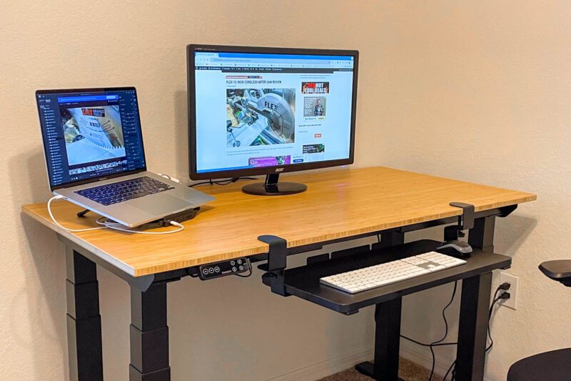 FlexiSpot E7 Plus Adjustable Desk 