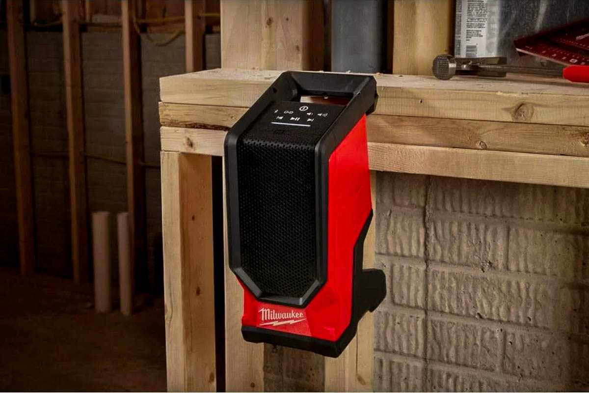 2954-20 - Milwaukee 2954-20 - M18 Bluetooth Jobsite Speaker