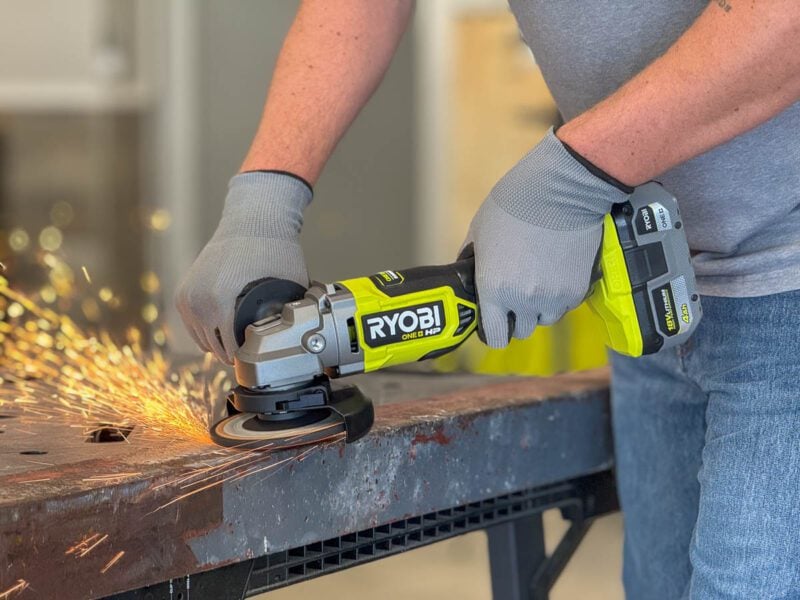 Ryobi 18v angle grinder outlet