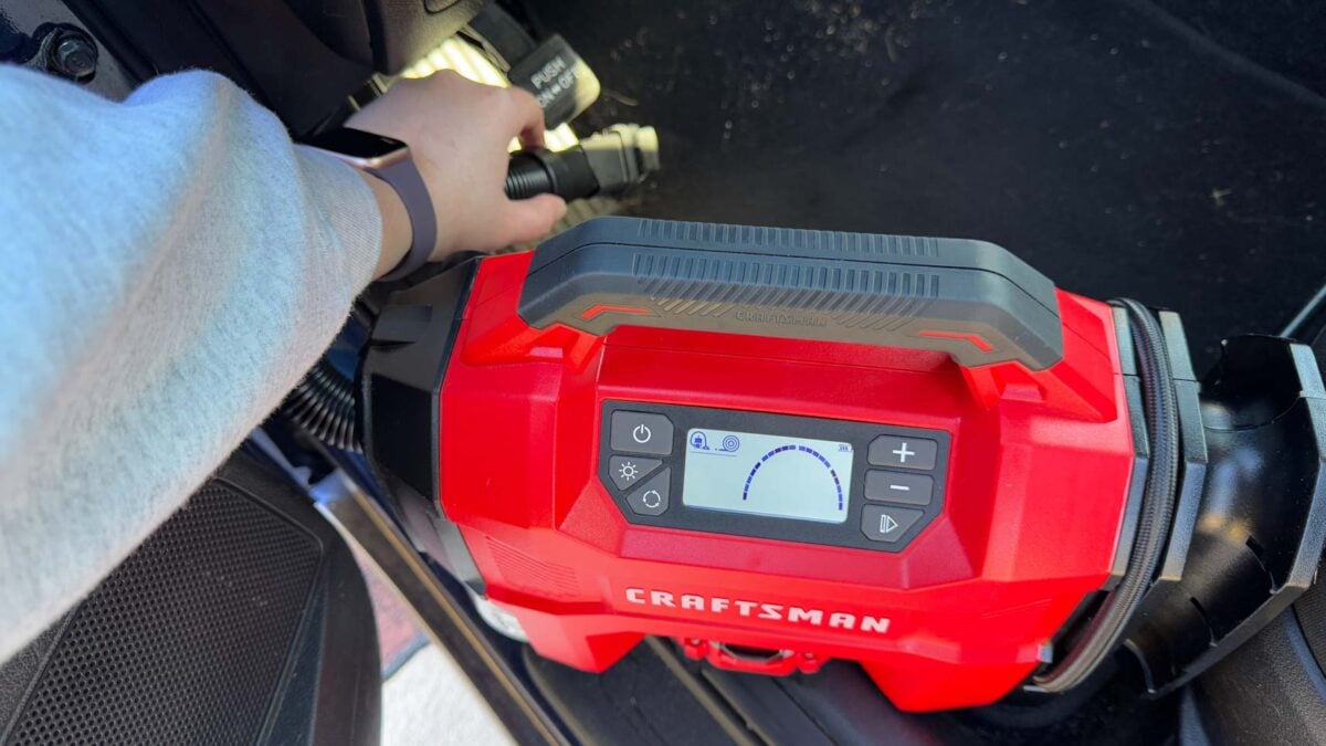 Craftsman V20 3-in-1 Vacuum/Inflator Review - Pro Tool Reviews