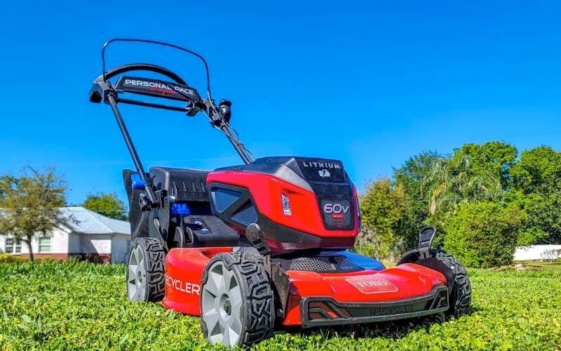 Toro 22-Inch Self-Propelled Lawn Mower