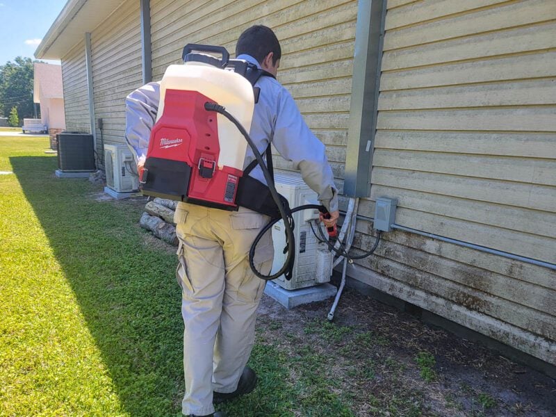 Milwaukee M18 Switch Tank Backpack Sprayer