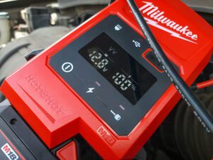 Power On Demand: Milwaukee M18 HotShot Jump Starter - Pro Tool Reviews