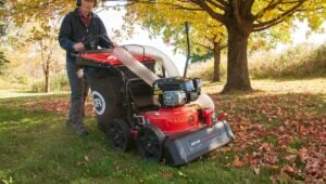 DR XD45 Commercial Leaf and Lawn Vacuum