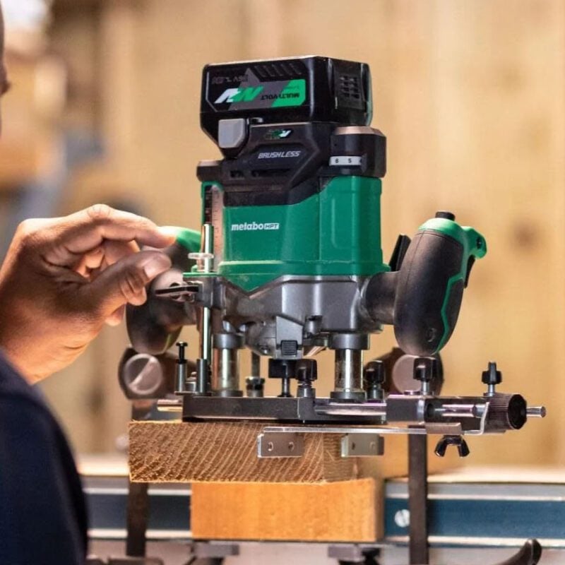 Metabo HPT 36V Plunge Router M3612DAQ4M