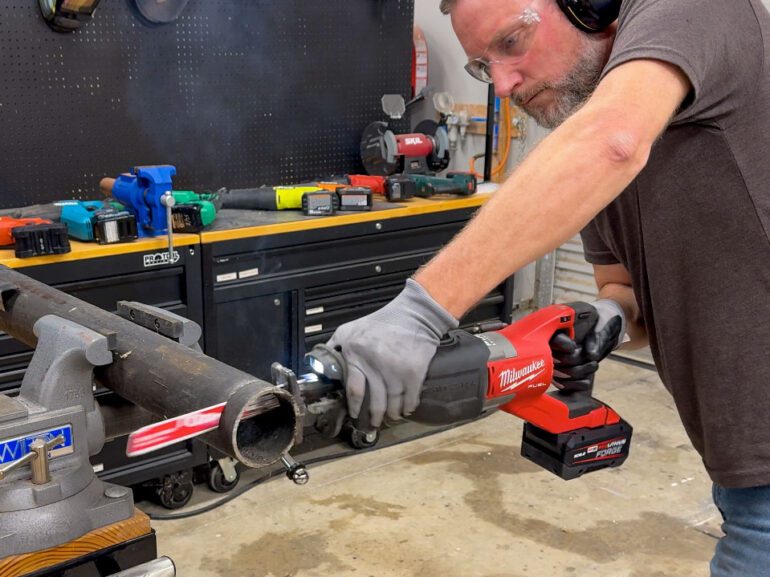 Best Cordless Reciprocating Saw: Head-to-Head Testing Results - Pro ...