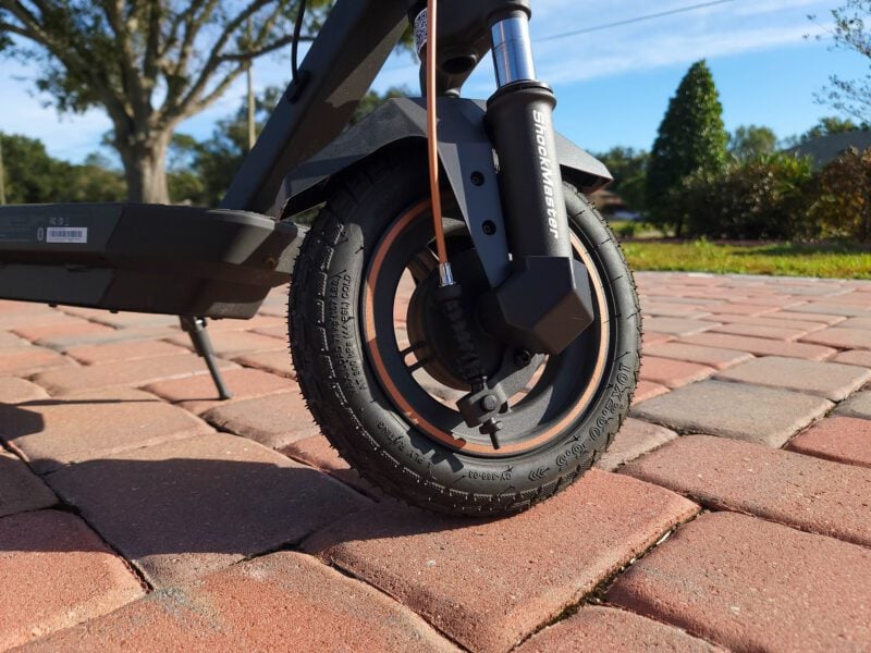 NAVEE GT3 Max Scooter